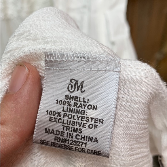 Justify White Sleeveless Sweetheart Maxi Dress - Picture 4 of 6